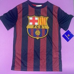 NWT Kids FCB shirt